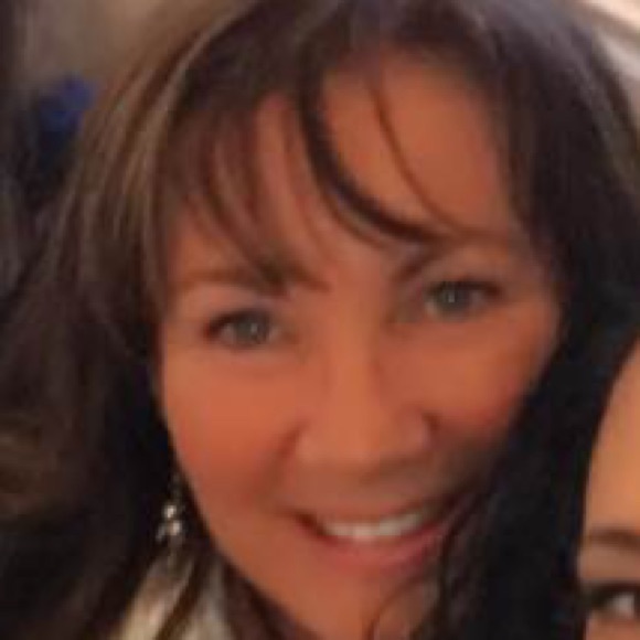 Meet the Posher Other - Meet your Posher, Janet